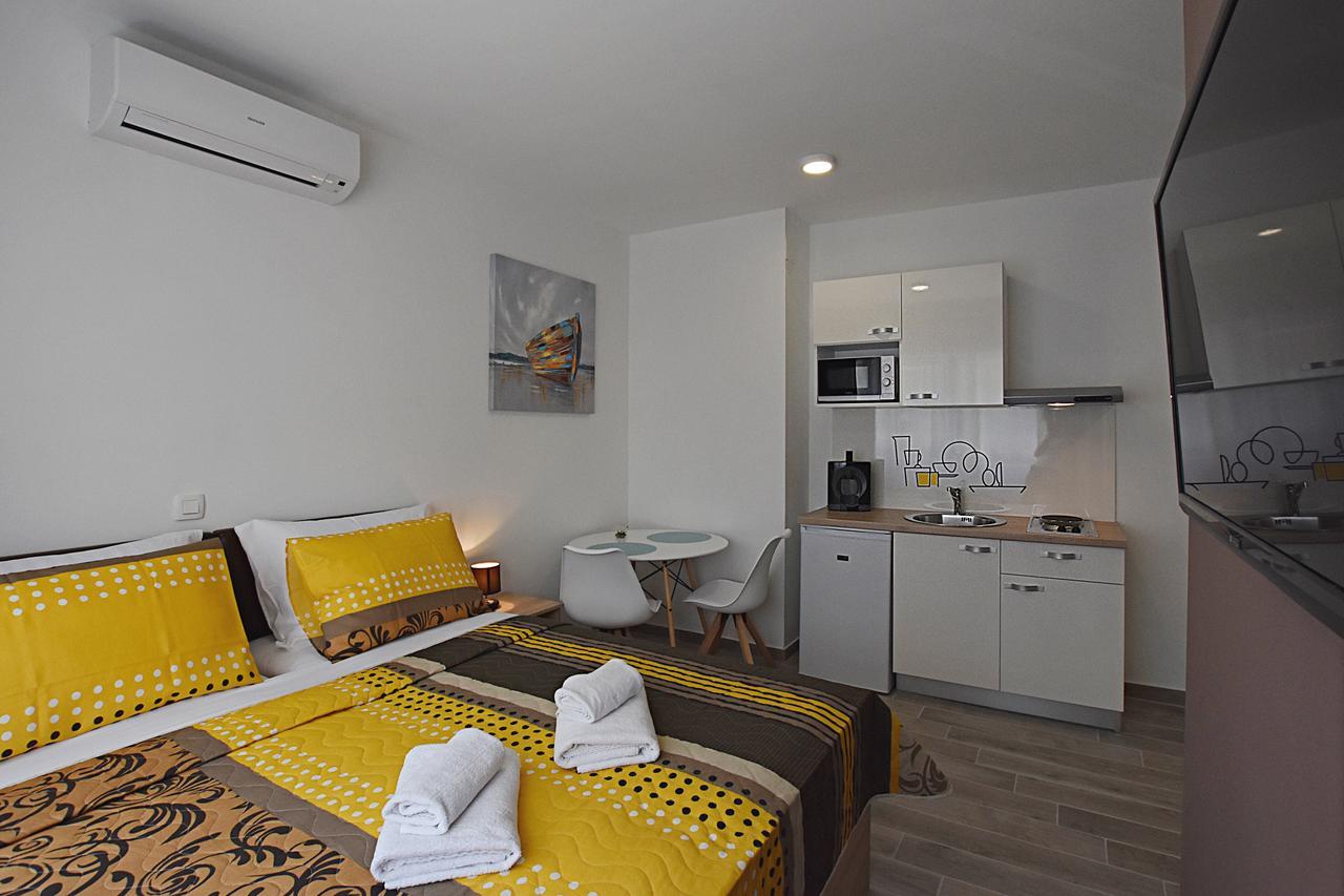 Borna & Roko Apartments Free Parking Zadar Zewnętrze zdjęcie