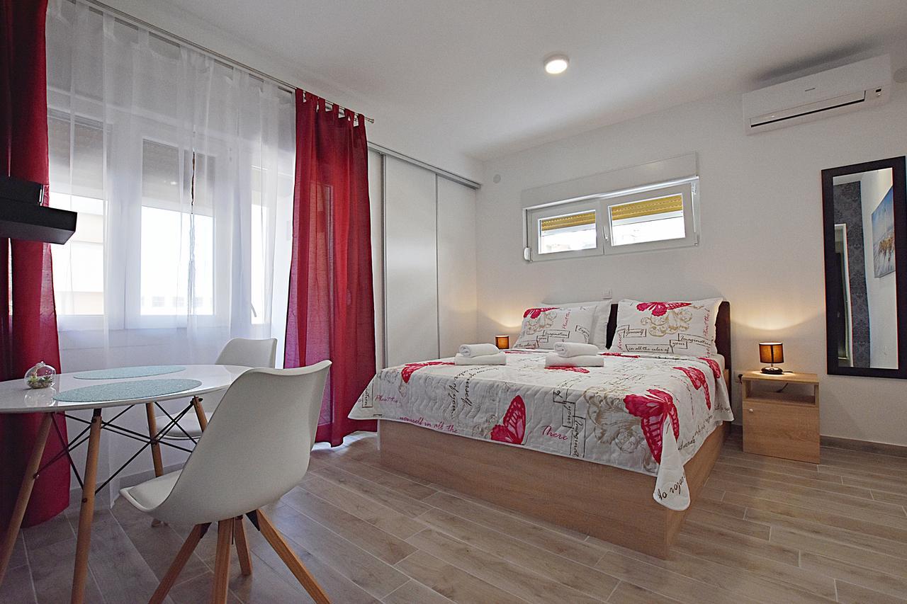 Borna & Roko Apartments Free Parking Zadar Zewnętrze zdjęcie