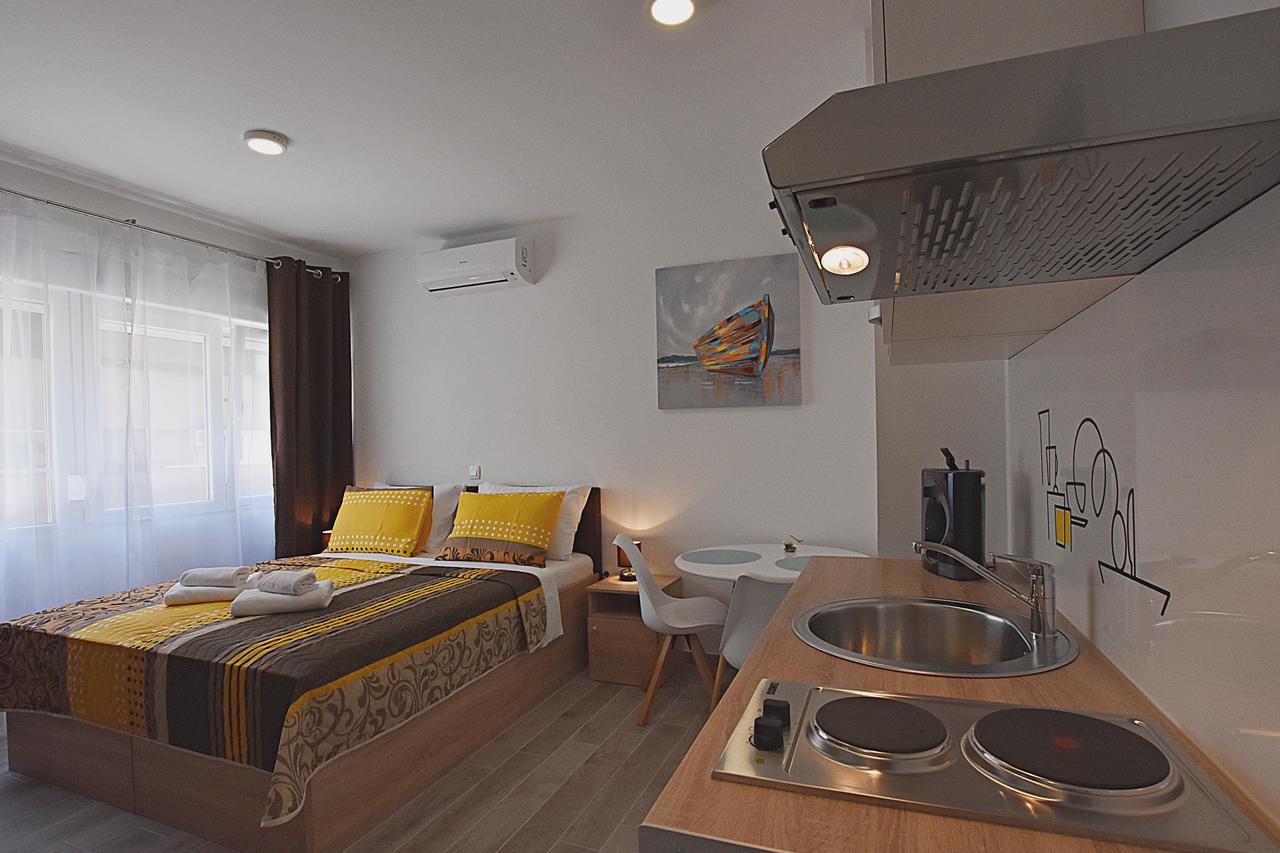 Borna & Roko Apartments Free Parking Zadar Zewnętrze zdjęcie